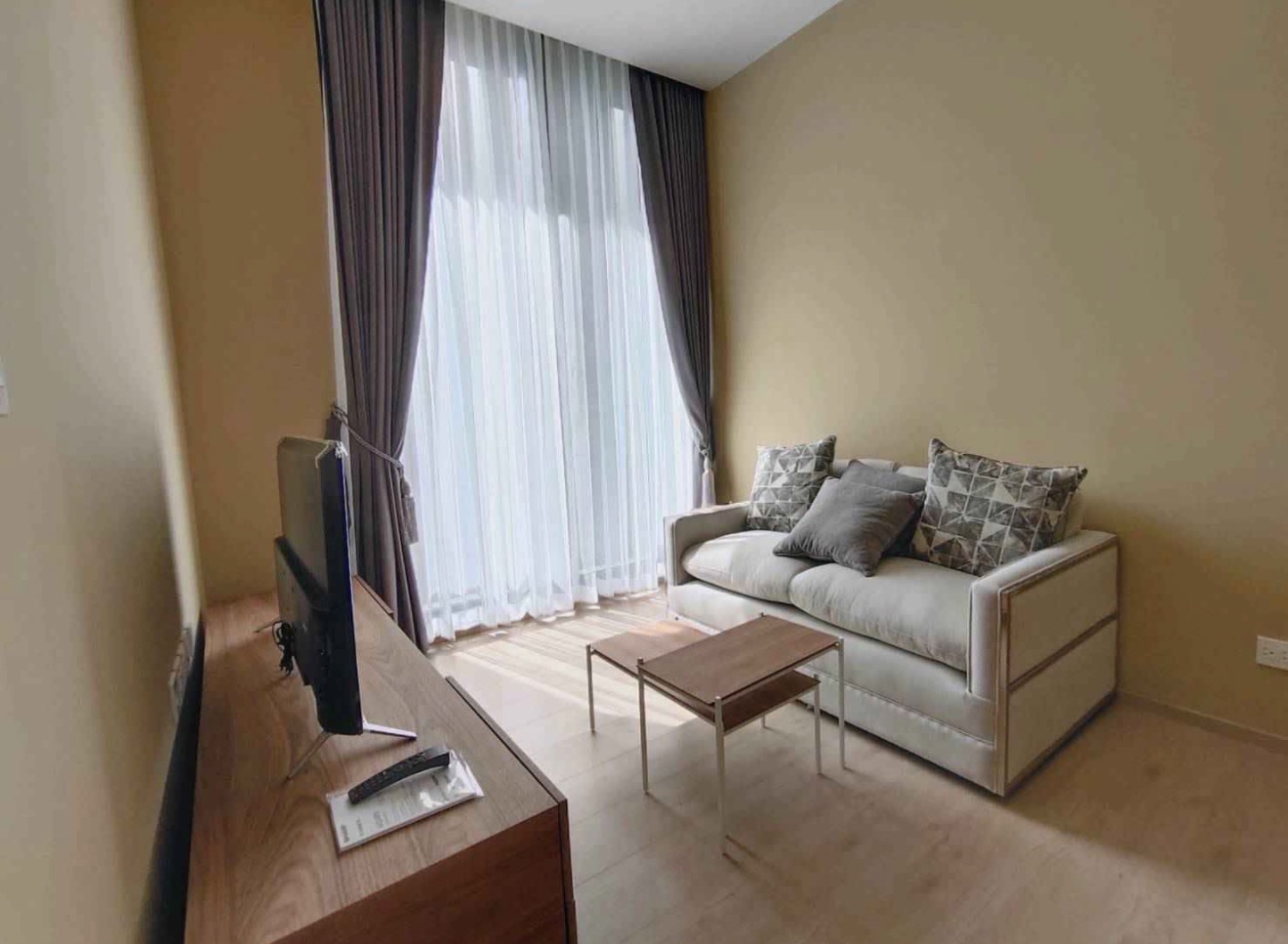 Noble BE19 - Image 1